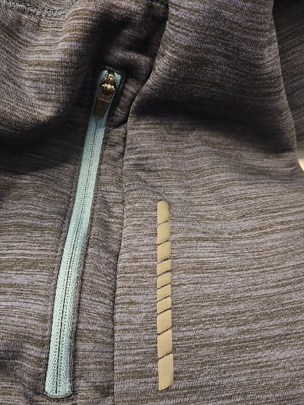 L.L. Bean Women's Dark Blue Zip-Up Hoodie with Light Blue Trim - Picture 6 of 6